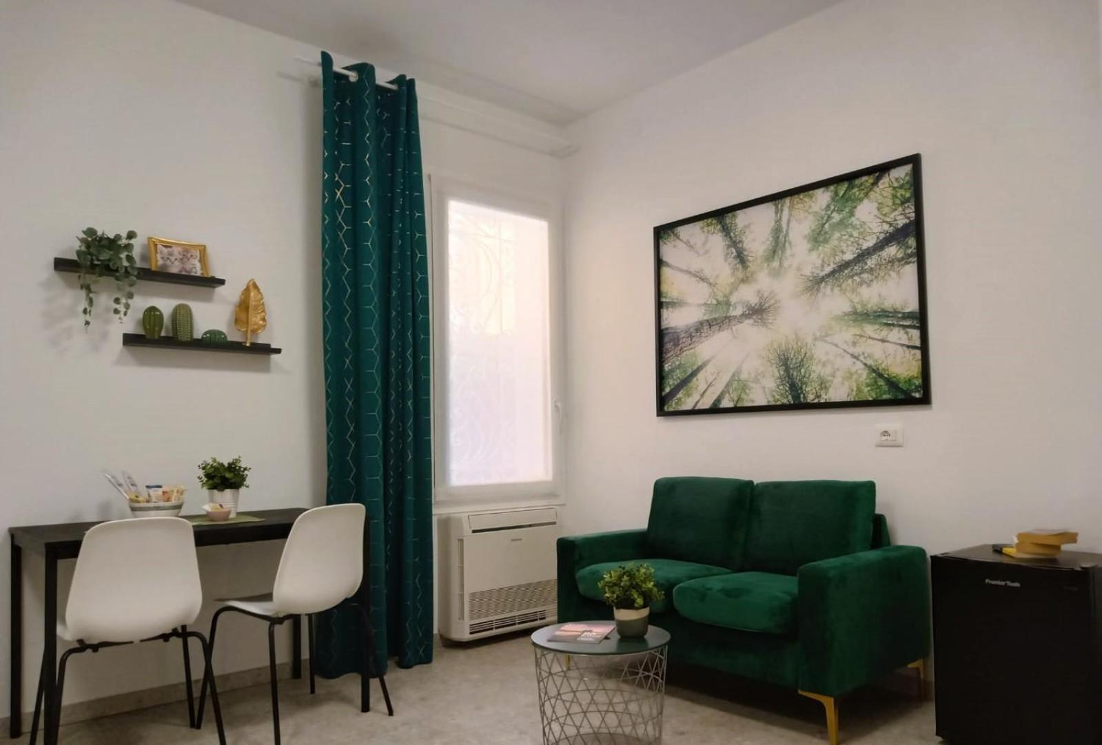 Zuara9Room Rimini Bagian luar foto