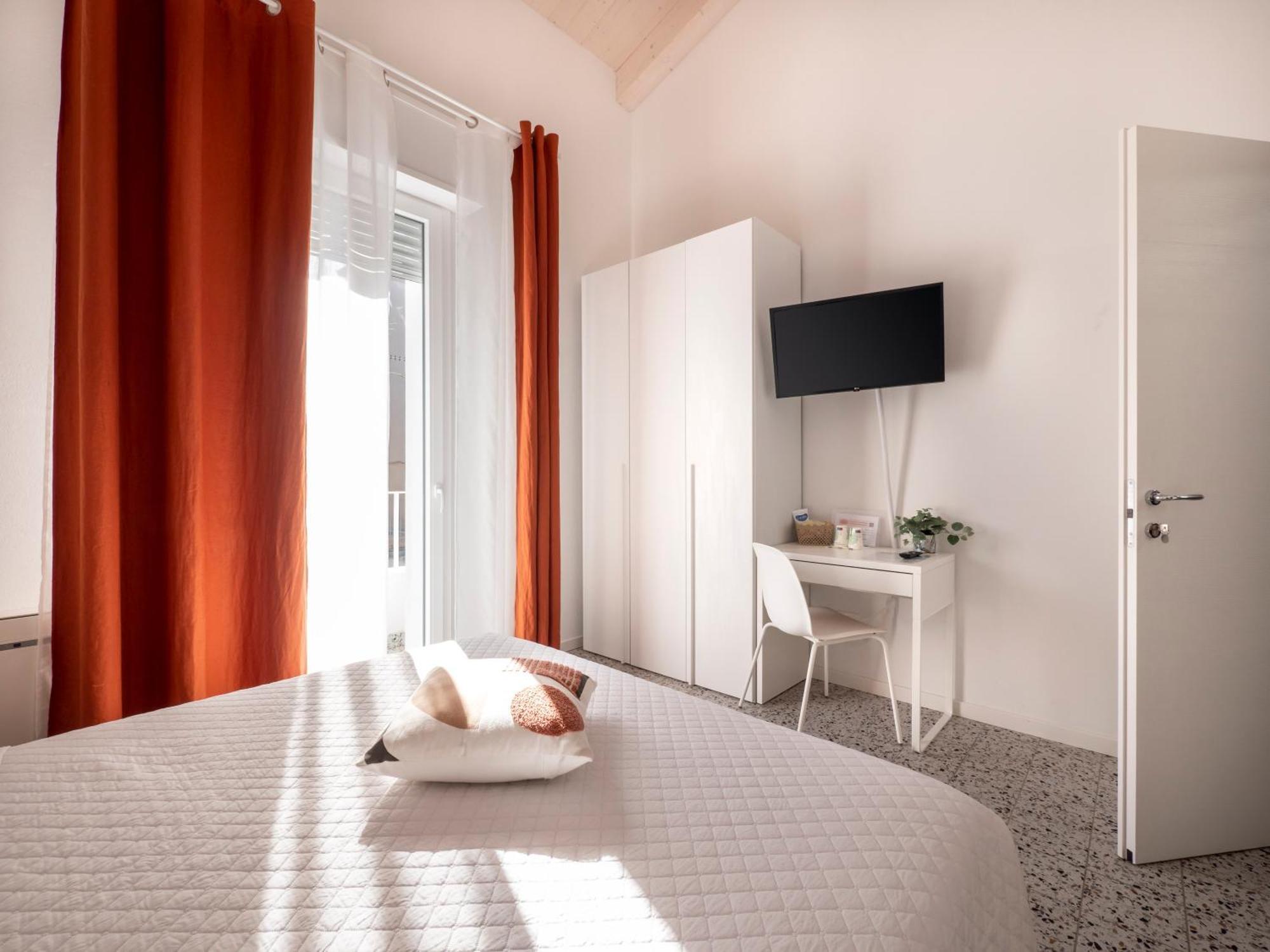 Zuara9Room Rimini Bagian luar foto