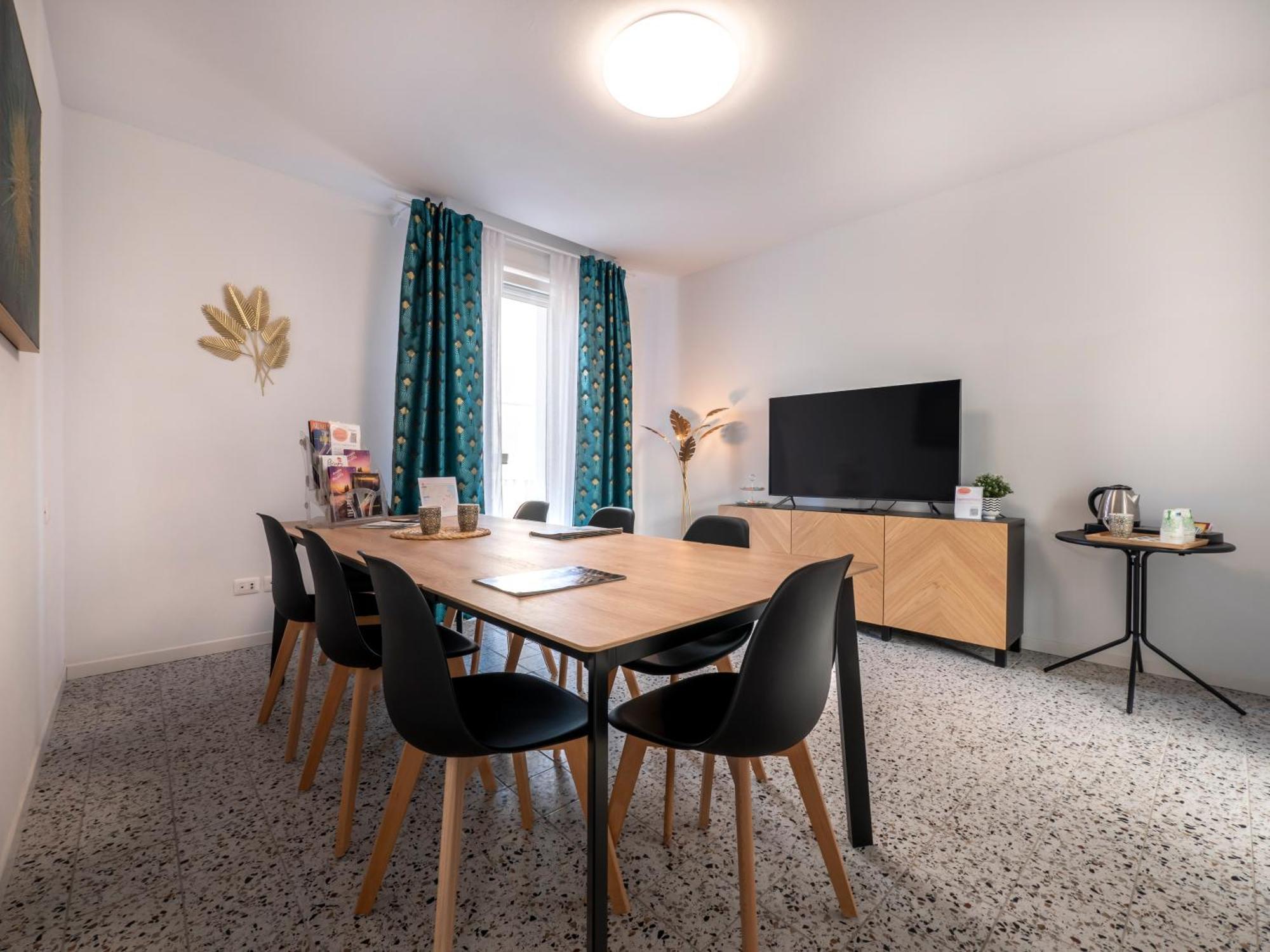 Zuara9Room Rimini Bagian luar foto
