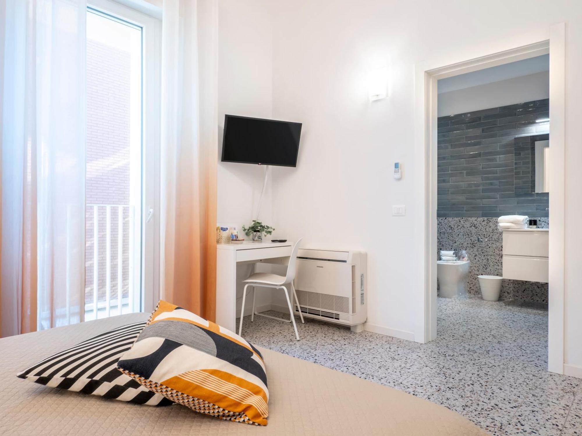 Zuara9Room Rimini Bagian luar foto